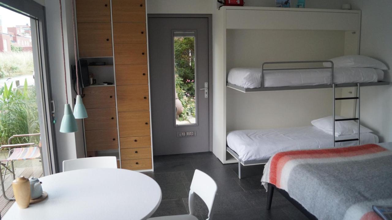 Room With A Few Amsterdam Ngoại thất bức ảnh