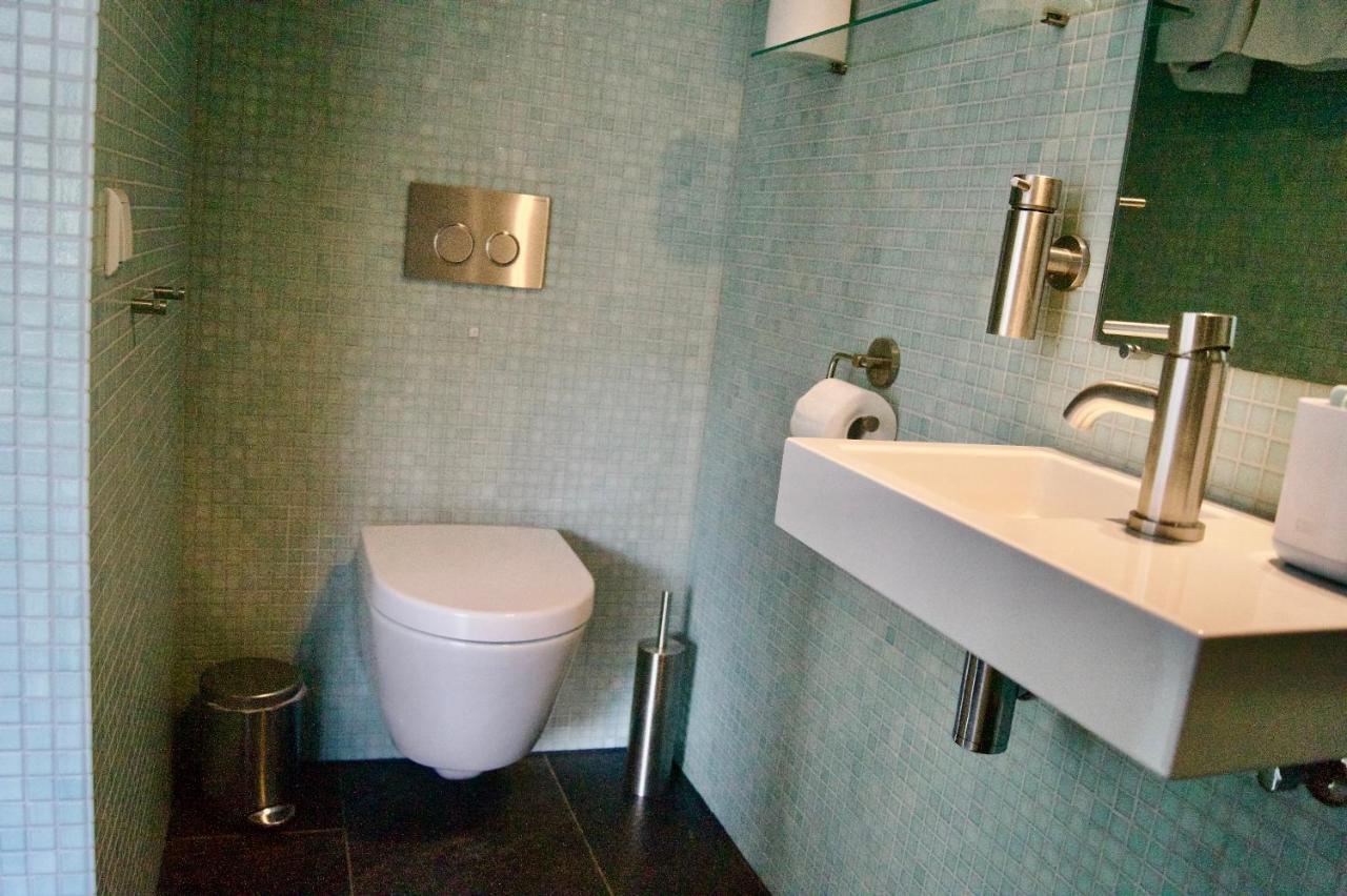 Room With A Few Amsterdam Ngoại thất bức ảnh