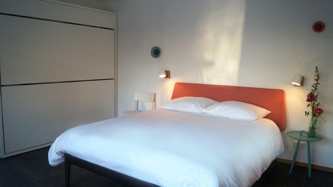 Room With A Few Amsterdam Ngoại thất bức ảnh
